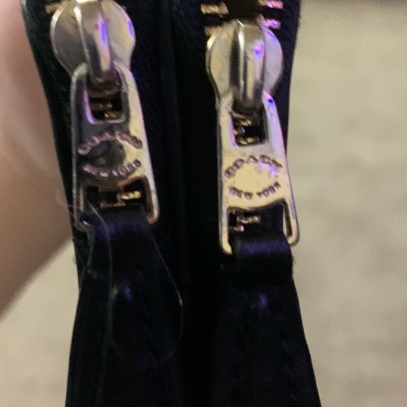 doubled sided monogram coach wallet - Picture 4 of 4